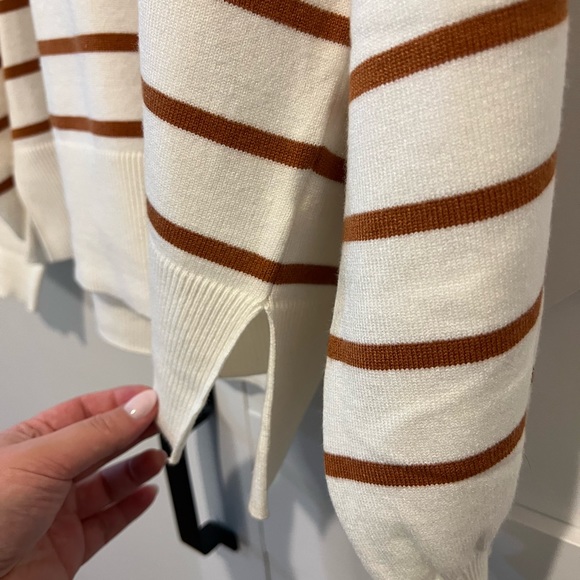 Sweater with stripes - Picture 5 of 5